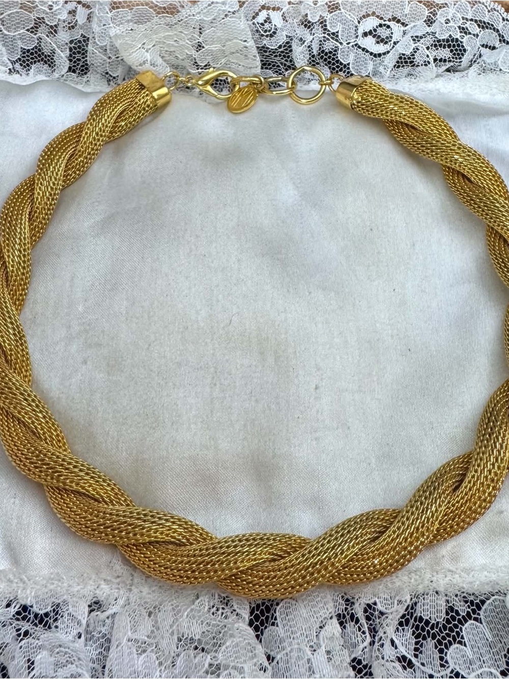 Anne Klein Twisted Mesh Necklace in Gold Tone.vintage braided torsade necklace.